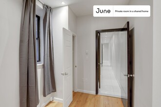 Private bedroom in 4 bed/2 bath Home in New York, NY - Building Photo - Building Photo