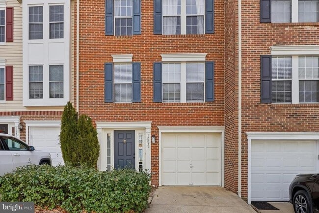 12831 Silvia Loop in Woodbridge, VA - Building Photo - Building Photo