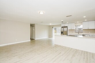 3409 Silver Palm Dr in Edgewater, FL - Building Photo - Building Photo