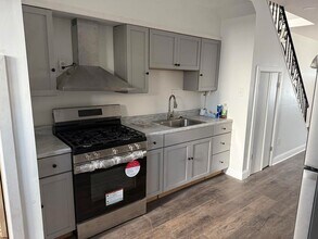 2417 Pacific Ave in Atlantic City, NJ - Foto de edificio - Building Photo