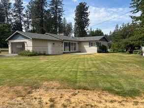 106 Hazelwood Dr in Coeur d'Alene, ID - Building Photo - Building Photo