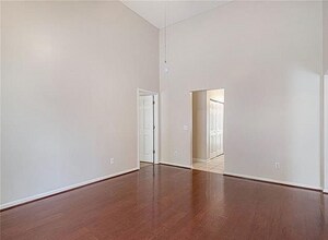 524 Lisa Carol Dr in Mooresville, NC - Foto de edificio - Building Photo