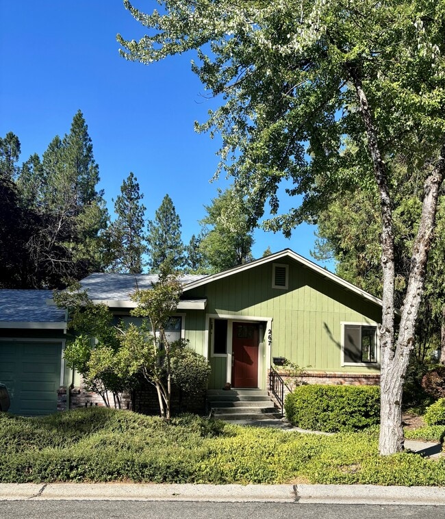 property at 267 Cornwall Ave