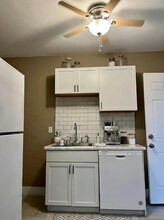 177 W Rundell St in Pontiac, MI - Building Photo - Building Photo