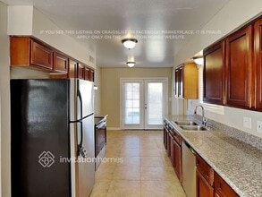 2022 W Windrose Dr in Phoenix, AZ - Building Photo - Building Photo