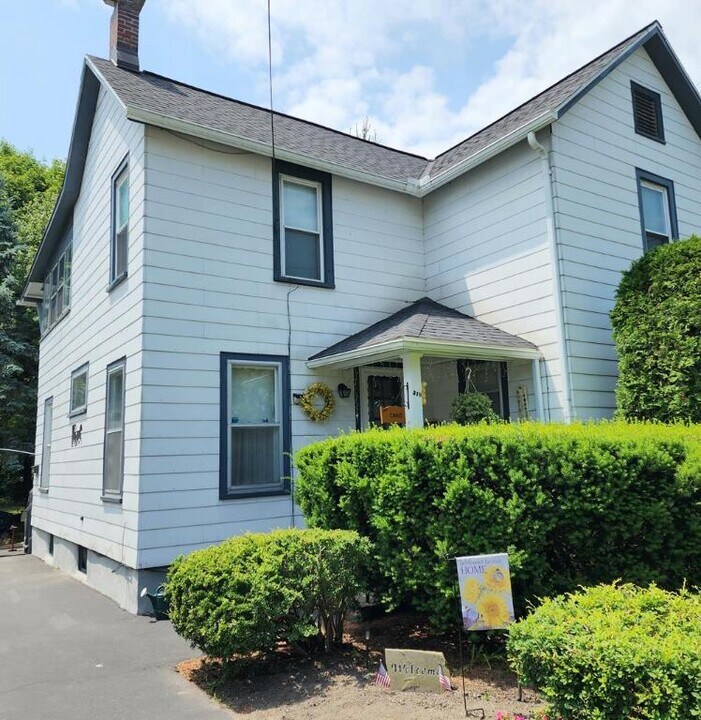318 W William St in Corning, NY - Building Photo