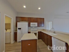 4412 Windmill Pointe Dr in Plant City, FL - Foto de edificio - Building Photo