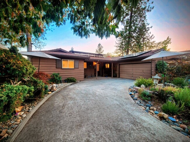 property at 820 Blue Bell Ct