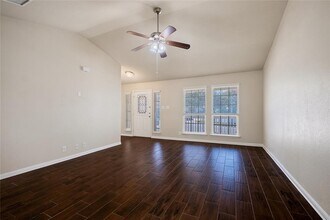 708 Niobrara River Dr in Pflugerville, TX - Building Photo - Building Photo