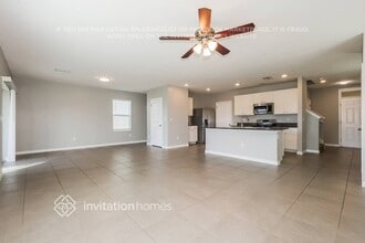 4817 Silver Topaz St in Sarasota, FL - Building Photo - Building Photo