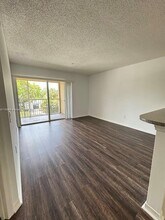 420 S Park Rd in Hollywood, FL - Building Photo - Building Photo