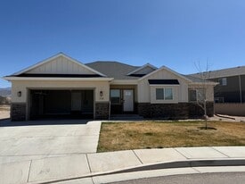 1726 N 3175 W in Cedar City, UT - Building Photo