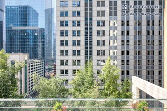 210 N Wells St in Chicago, IL - Foto de edificio - Building Photo
