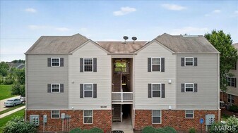 2133 Welsh Dr in Lake St. Louis, MO - Building Photo