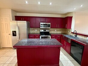 2804 Blackburn Dr in Killeen, TX - Building Photo - Building Photo