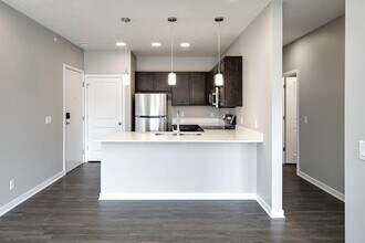 VUE19 in Bellevue, NE - Foto de edificio - Building Photo