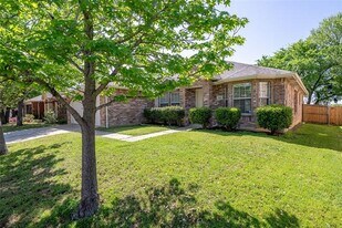 2912 Lighthouse Dr in Denton, TX - Building Photo