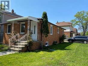 849 Dougall Ave in Windsor, ON - Foto de edificio - Building Photo