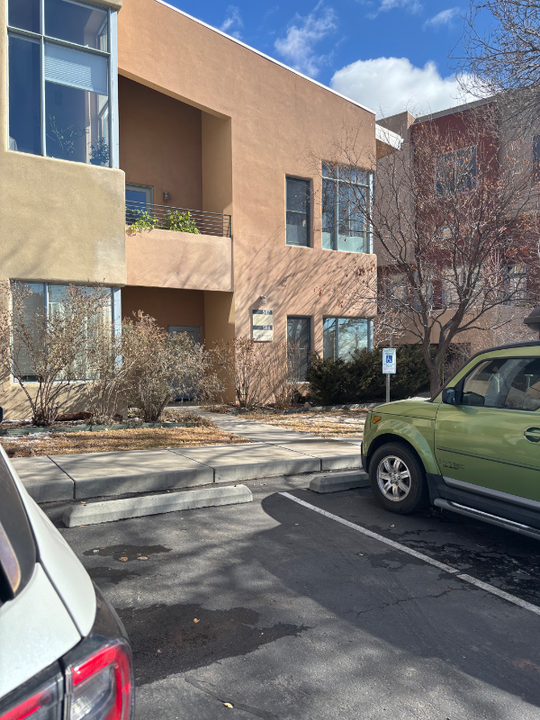 3600 Cerrillos Rd in Santa Fe, NM - Foto de edificio