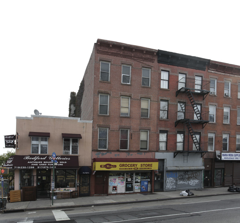 1169 Bedford Ave in Brooklyn, NY - Building Photo
