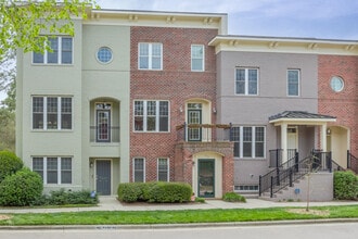 166 Finsbury St in Durham, NC - Building Photo - Building Photo