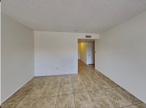 376 Stone Fly Rd in North Las Vegas, NV - Building Photo - Building Photo