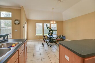 5933 Brightwood Dr in Corpus Christi, TX - Building Photo - Building Photo