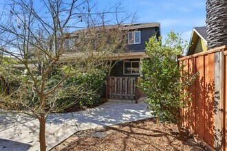 659 Upton St in Redwood City, CA - Building Photo - Building Photo