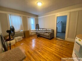 234 South St, Unit 1 in Boston, MA - Building Photo