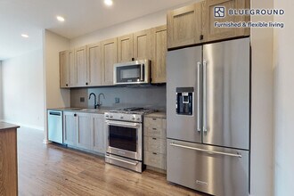 332 Halstead Ave in Harrison, NY - Building Photo - Building Photo