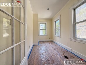 58 Kenrick St in Boston, MA - Building Photo - Building Photo