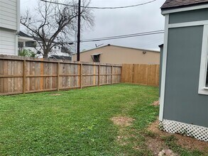 119 E 27th St in Houston, TX - Building Photo - Building Photo