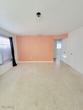 25 Maple Ave N in Lehigh Acres, FL - Building Photo - Building Photo