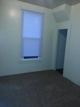 105 W Grimes St in Red Oak, IA - Building Photo - Building Photo