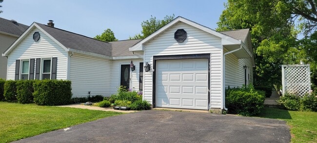 property at 336 Burr Oak Cir