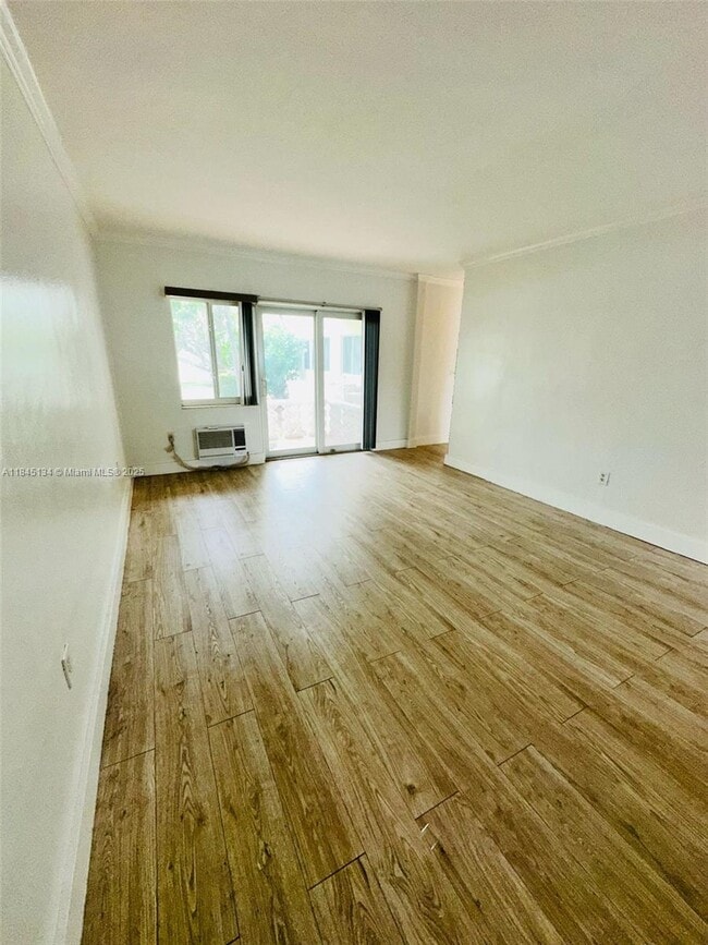 property at 9281 W Bay Harbor Dr