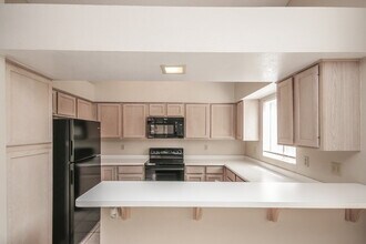 12234 S 45th St in Phoenix, AZ - Building Photo - Building Photo