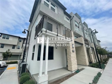 property at 1103 W Cara Dr