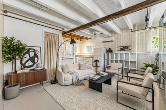 264 Lake St in Haddonfield, NJ - Building Photo - Building Photo