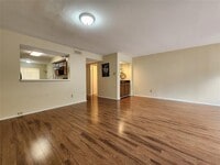 2506 Bering Dr photo'