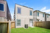 15251 Estrella Rd W - 14