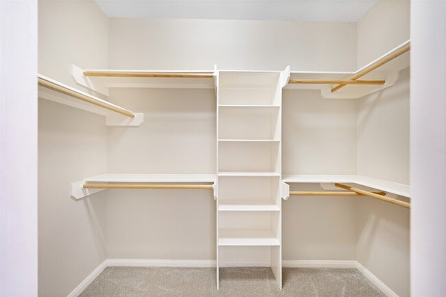 property at 2406 Calumet St