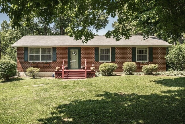 204 Pear Orchard Dr in Goodlettsville, TN - Building Photo - Building Photo