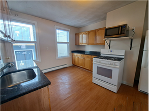 75 Ferrin St in Boston, MA - Building Photo - Building Photo