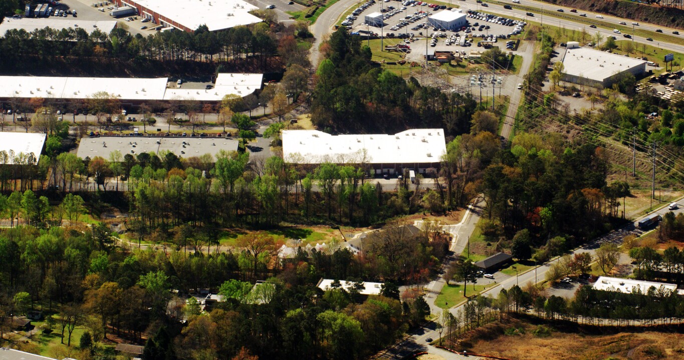 Bluffs at Bells Ferry in Marietta, GA - Building Photo