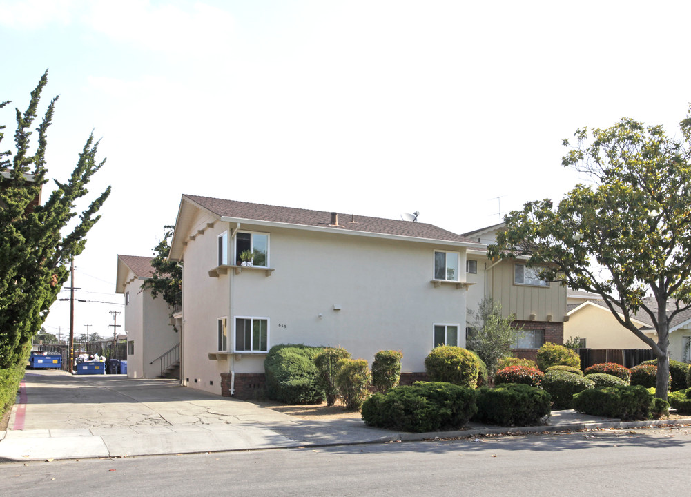 653 Kirkland Dr in Sunnyvale, CA - Building Photo