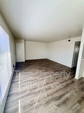 361 Vance St in Chula Vista, CA - Building Photo - Building Photo