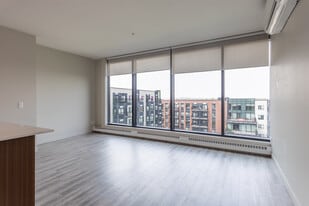 Le Louvre Residences in Edmonton, AB - Building Photo