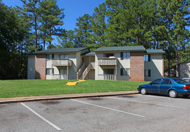 Pineview Landing in Talladega, AL - Foto de edificio - Building Photo