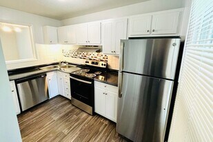 Twin City Townhomes in Winston-Salem, NC - Building Photo